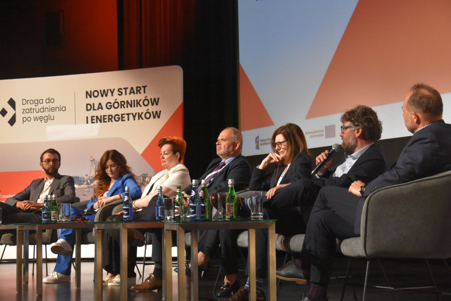„Nie możemy odtrąbić sukcesu i się rozejść”. Konferencja „Droga do zatrudnienia po węglu” z udziałem zagranicznych gości