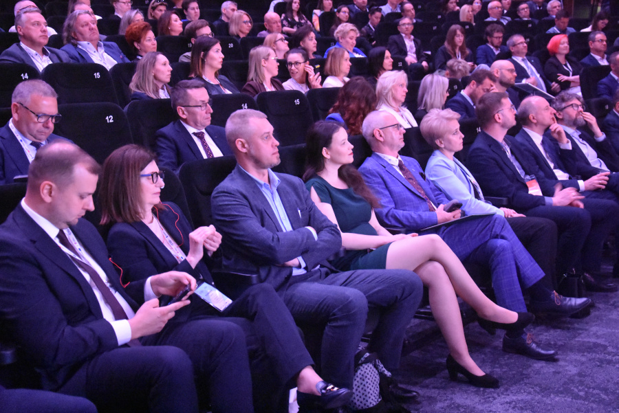 „Nie możemy odtrąbić sukcesu i się rozejść”. Konferencja „Droga do zatrudnienia po węglu” z udziałem zagranicznych gości