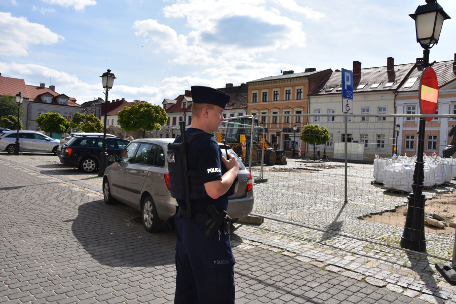 Saperzy wydobyli pocisk. Plac Wolności już dostępny