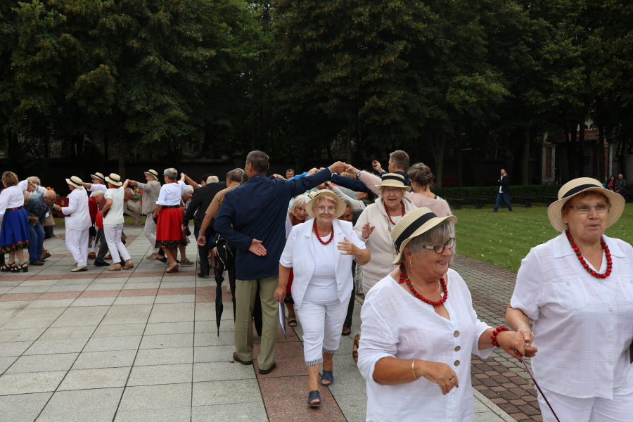 „Wasza obecność jest nam potrzebna”. Światowy Dzień Dziadków i Osób Starszych w Licheniu