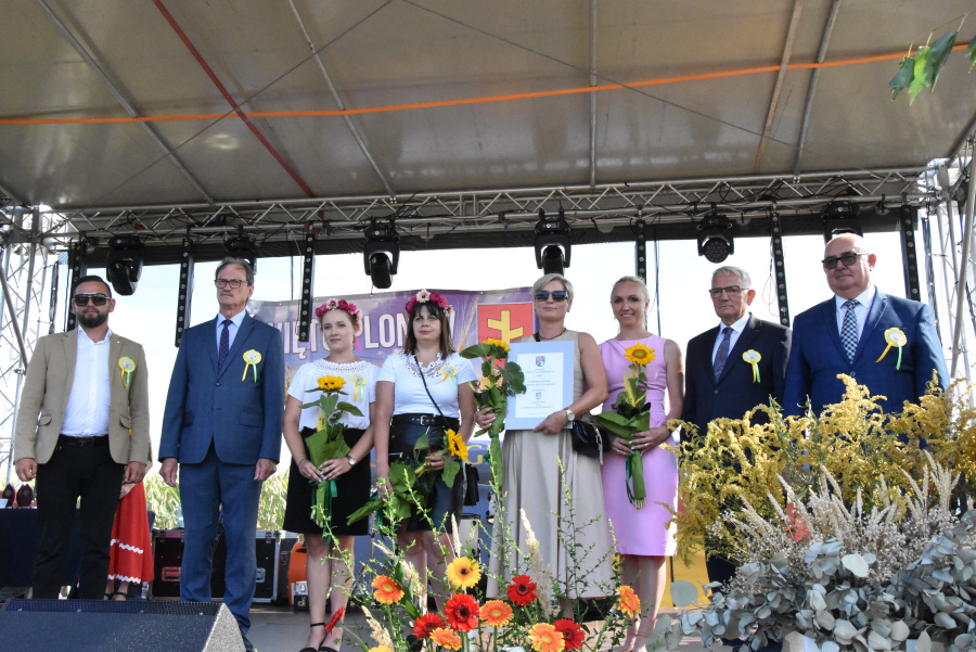 „Dbamy o naszych rolników”. Dożynki Gminno-Parafialne Złotkowy’2024
