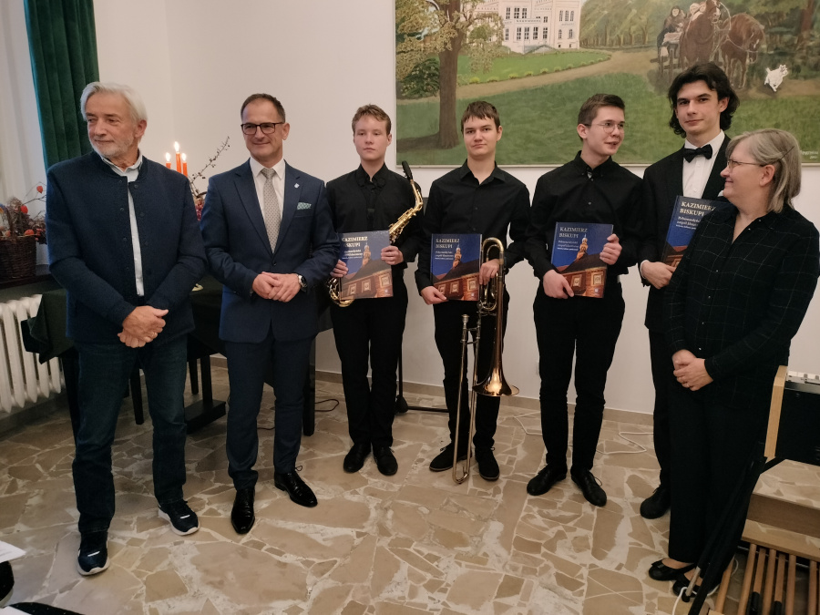 Już po raz piąty. Uczniowie konińskiej PSM zagrali w pałacu w Posadzie