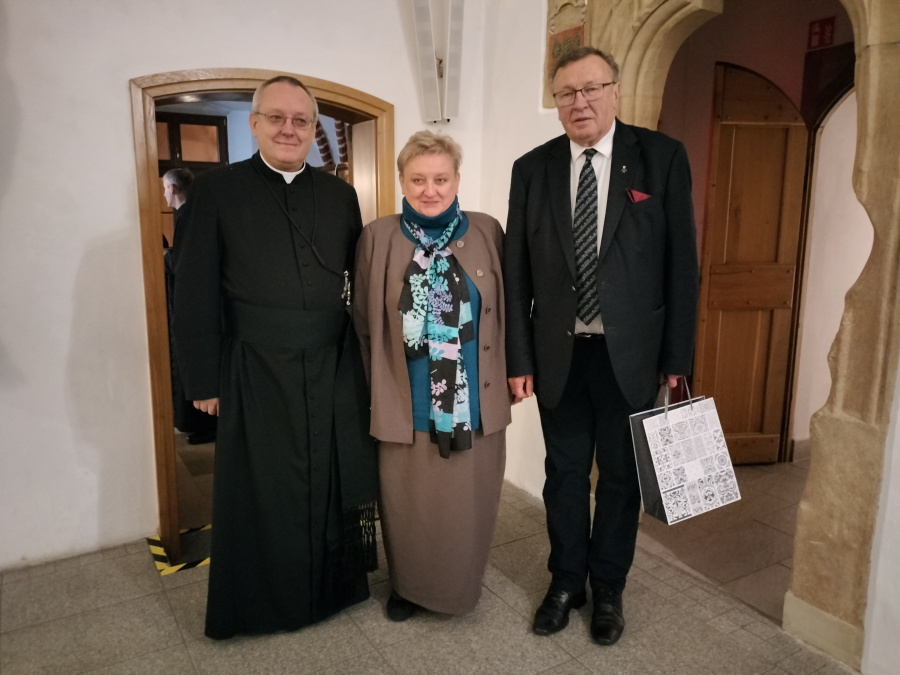 Cztery koncerty w kazimierowskim klasztorze. Jako ostatni wystąpił prof. Andrzej Chorosiński