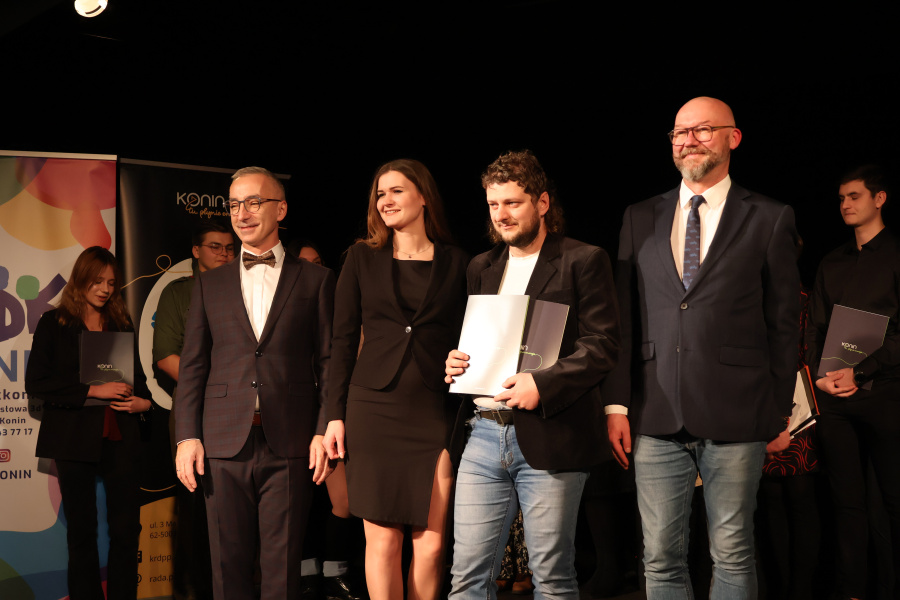 „Ludzie ludziom są po prostu potrzebni”. Poznaliśmy laureatów konkursu „Wolontariusz Roku 2024”