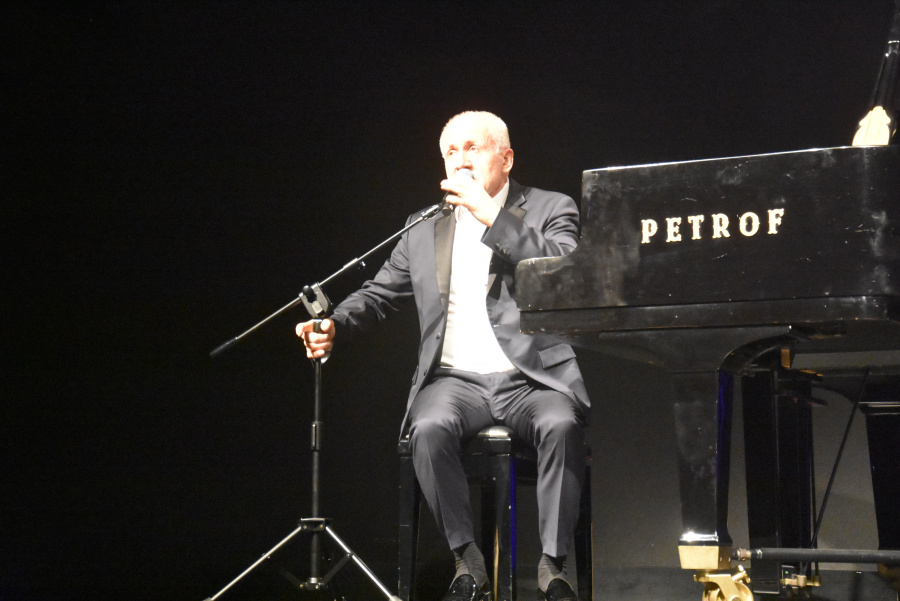 Orkiestra PAK KWB Konin i Waldemar Malicki. Koncert pełen wirtuozerii