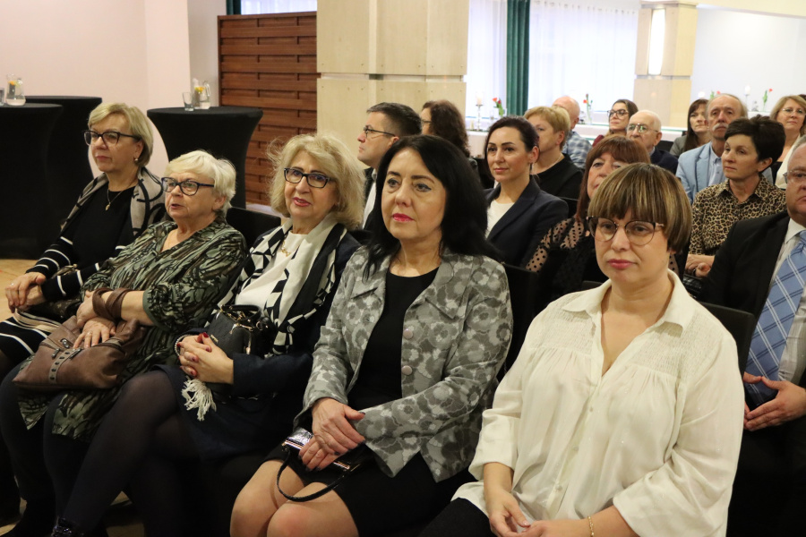 Spotkanie Noworoczne Powiatu Tureckiego. Najbardziej zasłużonym wręczono tytuły i nagrody