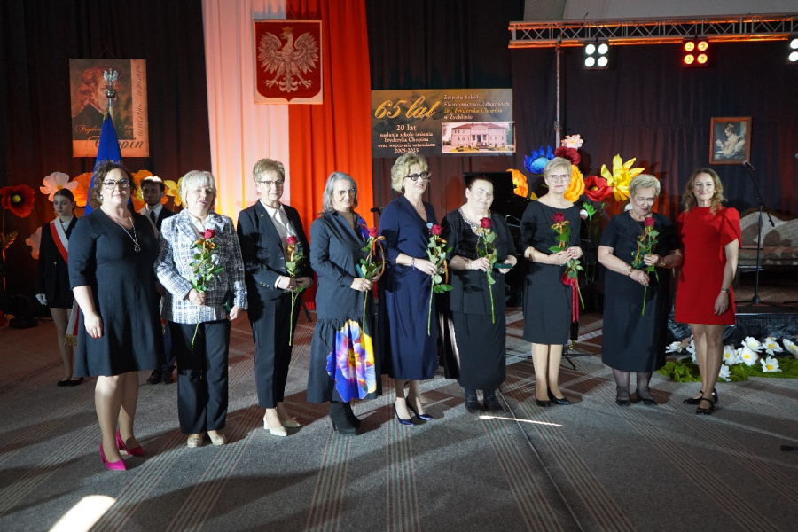 Wyjątkowa uroczystość w ZSEU w Żychlinie. Świętowali 65-lecie szkoły