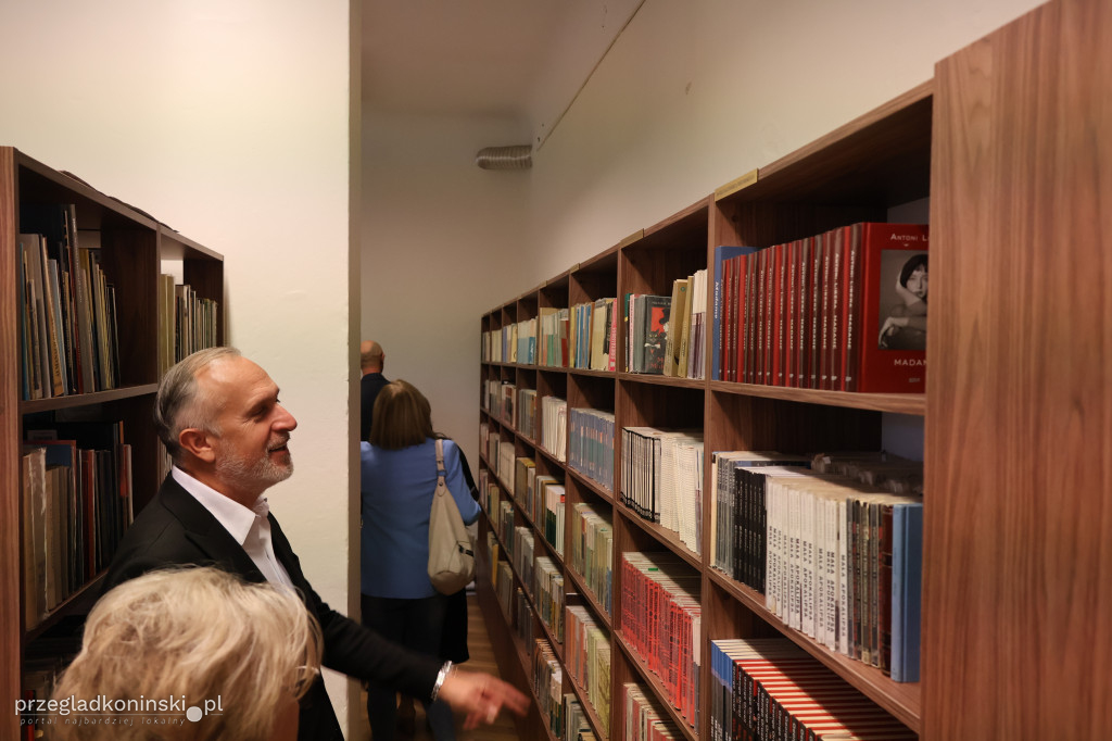 Uroczyste otwarcie biblioteki w I LO w Koninie