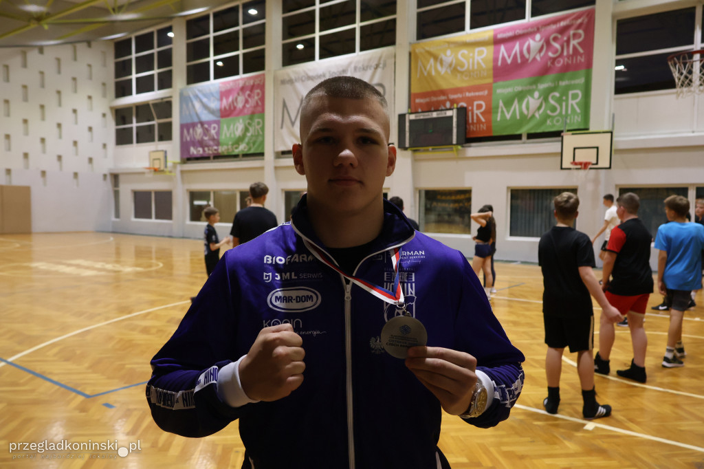 Kajetan Bajzert powitany w klubie