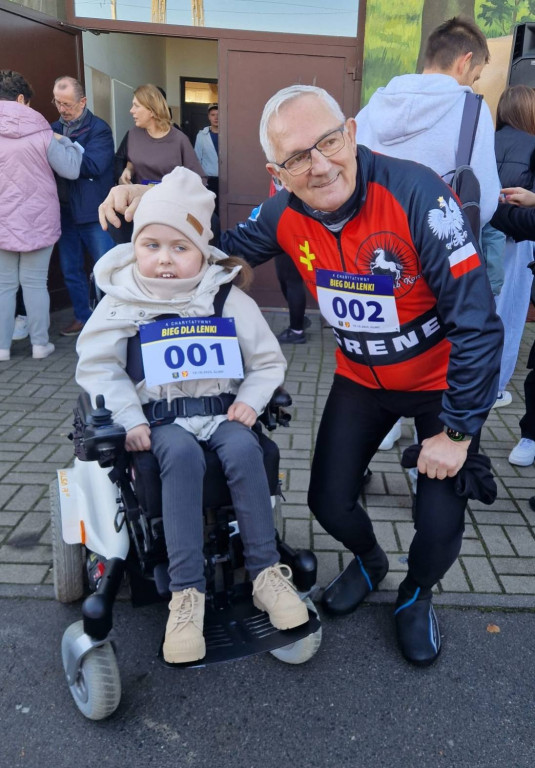 400 osób pobiegło dla Lenki