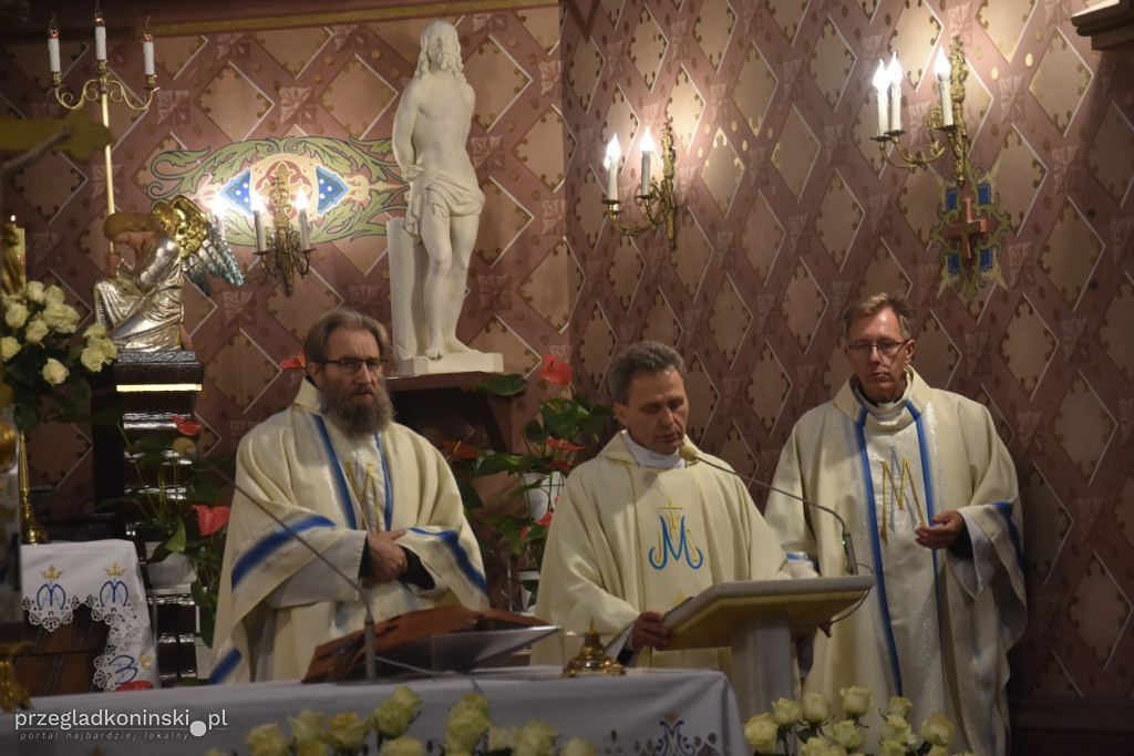Koncert organowy i poświęcenie cennej figury