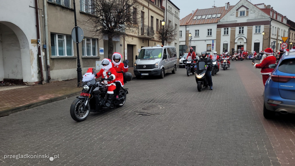 Mikołaje na motocyklach w Koninie