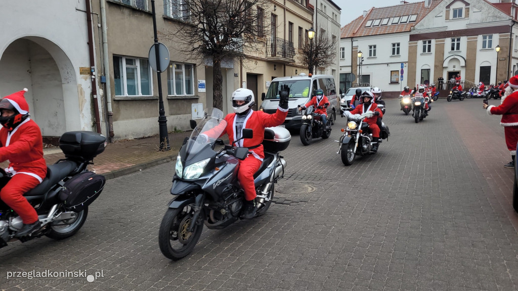 Mikołaje na motocyklach w Koninie