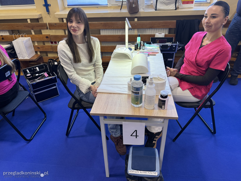 Konkurs stylizacji paznokci. Manicure biznesowy