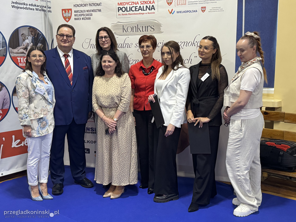 Konkurs stylizacji paznokci. Manicure biznesowy