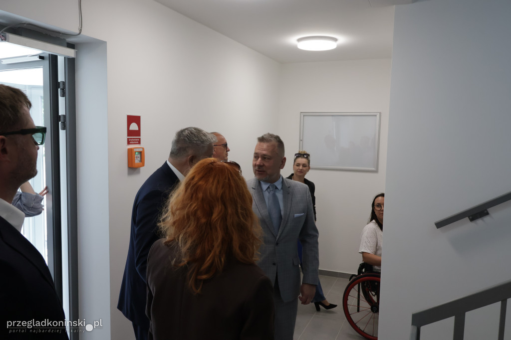 Uroczystość przekazania budynku mieszkalnego przy ulicy Onyksowej