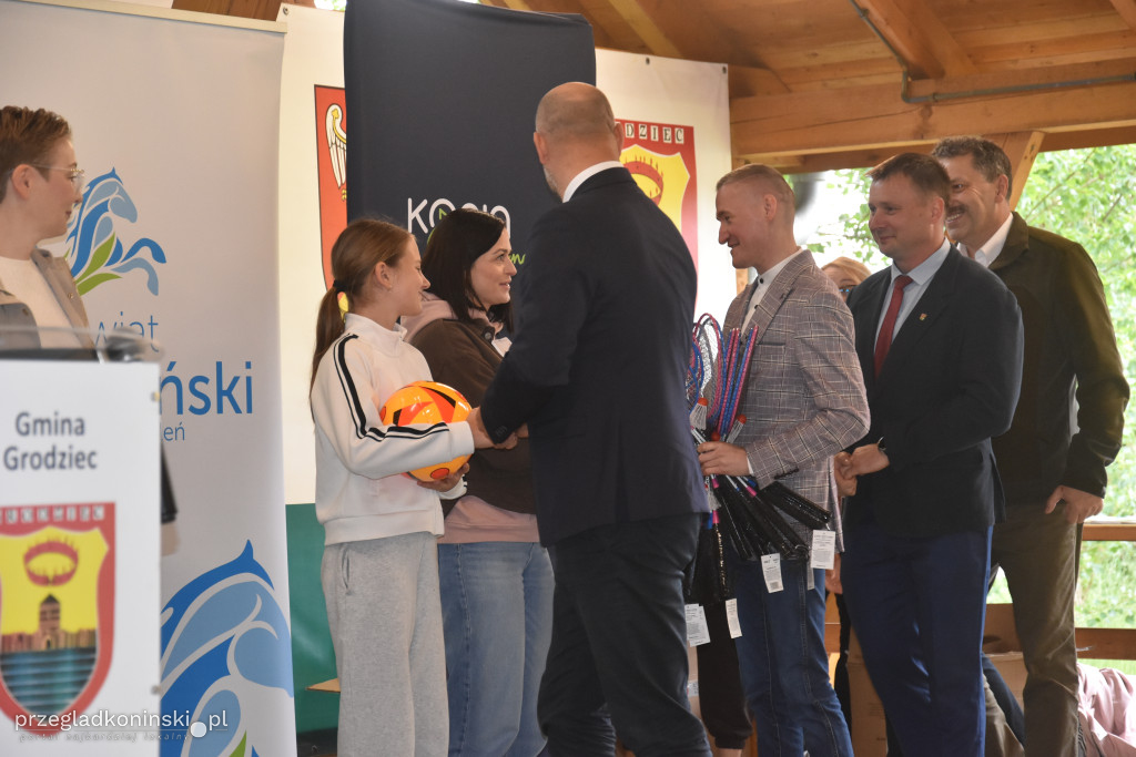 „Szanuj wodę, kręć przyrodę”. Trzymali kciuki za uczestników