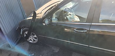 Kupił samochód i chwilę potem go rozbił. Miał ponad 2,3 promila