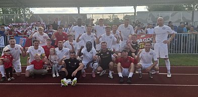 Derby regionu dla Polonii. Górnik rozbity  w Golinie