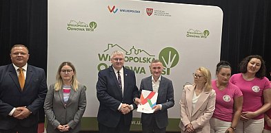 W sołectwach zrealizują 13 projektów. Podpisali umowy z wicemarszałkiem