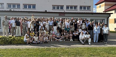 Rodzina Ogórków na zjeździe zjadła… ogórkową. „Nasi przodkowie to cudowni ludzie”