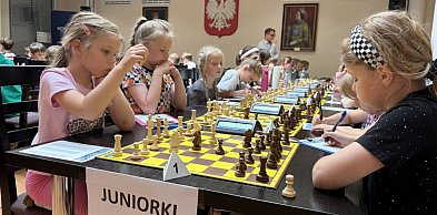 Ponad 70 młodych szachistów rywalizuje w Koninie