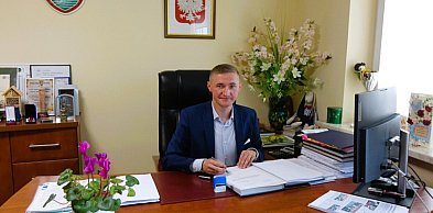 Wójt życzył, by 2026 rok był taki jak 2025. Otrzymał wotum zaufania i absolutorium