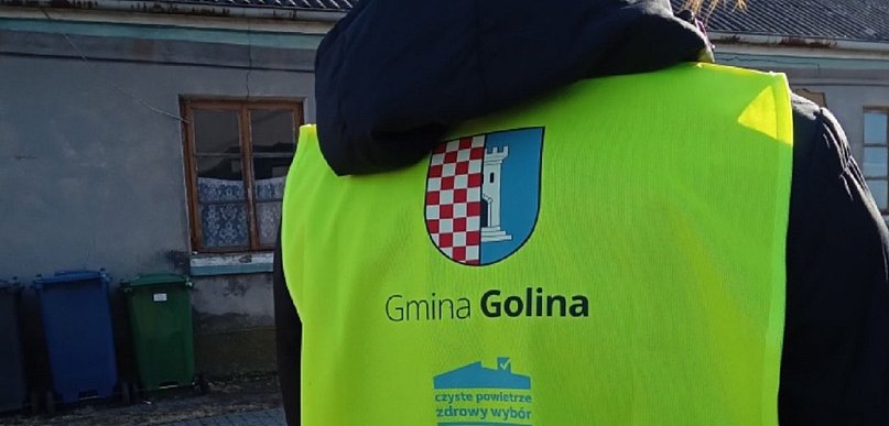 Urzędnicy ostrzegają przed oszustami! „Doradcy nie pobierają opłat za informacje”
