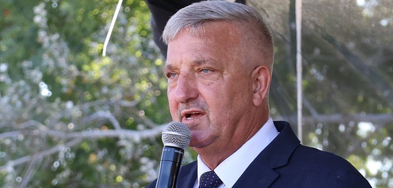 Radni przegłosowali podwyżkę dla wójta